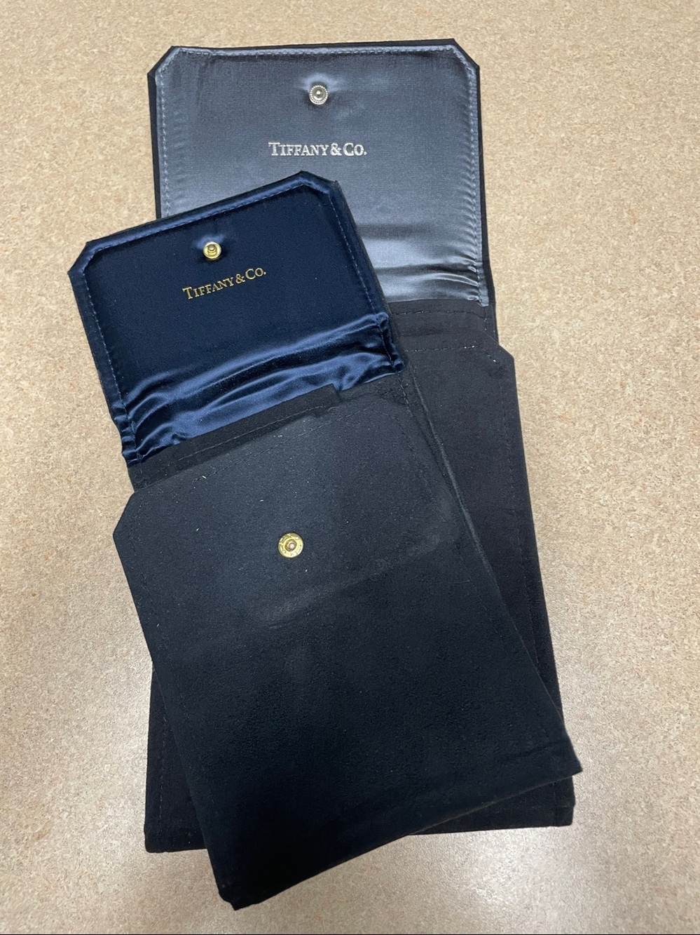 Tiffany & Co set of 2 necklace presentation black folders faux suede/sateen